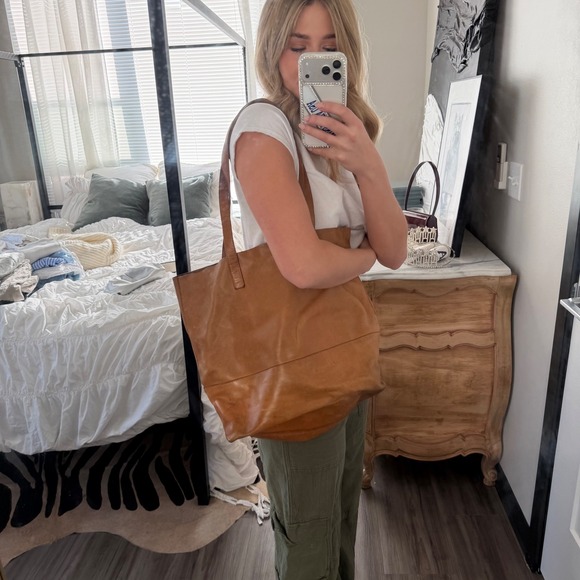 Able Mamuye Classic Leather Tote in Brown - Picture 2 of 12